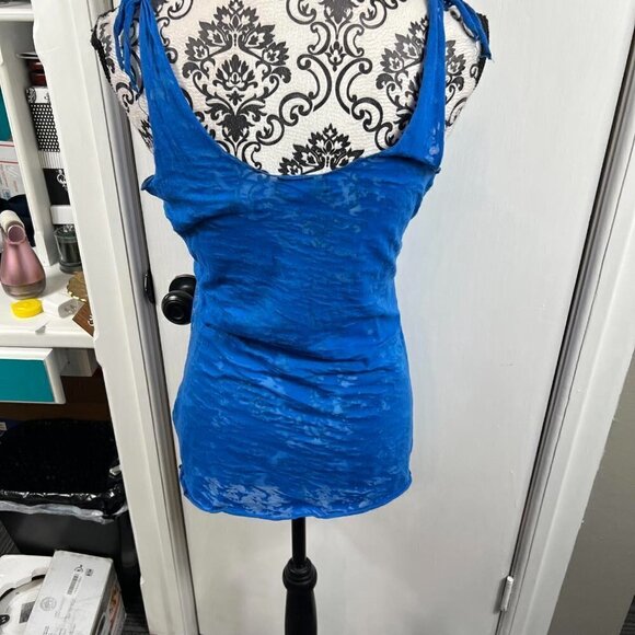 Guess blue tank top with metallic silver and rhinestone embellishments - Picture 7 of 9